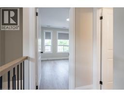 9 Munn Street Unit# A, Hamilton, ON L8V1J8 Photo 13