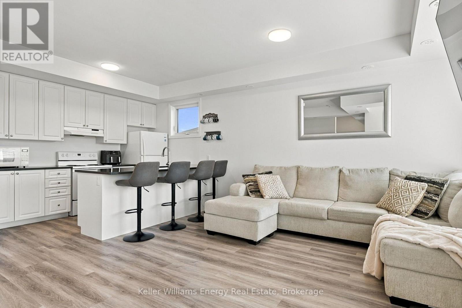 117- 485 Normandy Street, Oshawa, ON photo 5