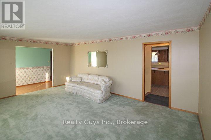 1582 Mount Pleasant Road, Cavan Monaghan, ON photo 13