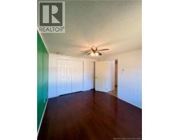 71 Travis Street, photo 11