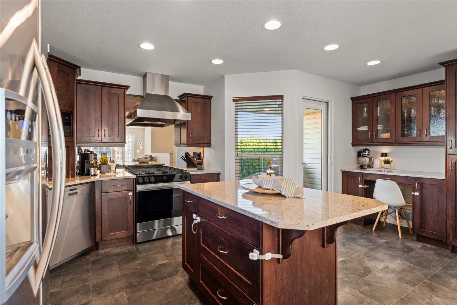Photo of 2 5415 PEACH ROAD, Sardis South 7