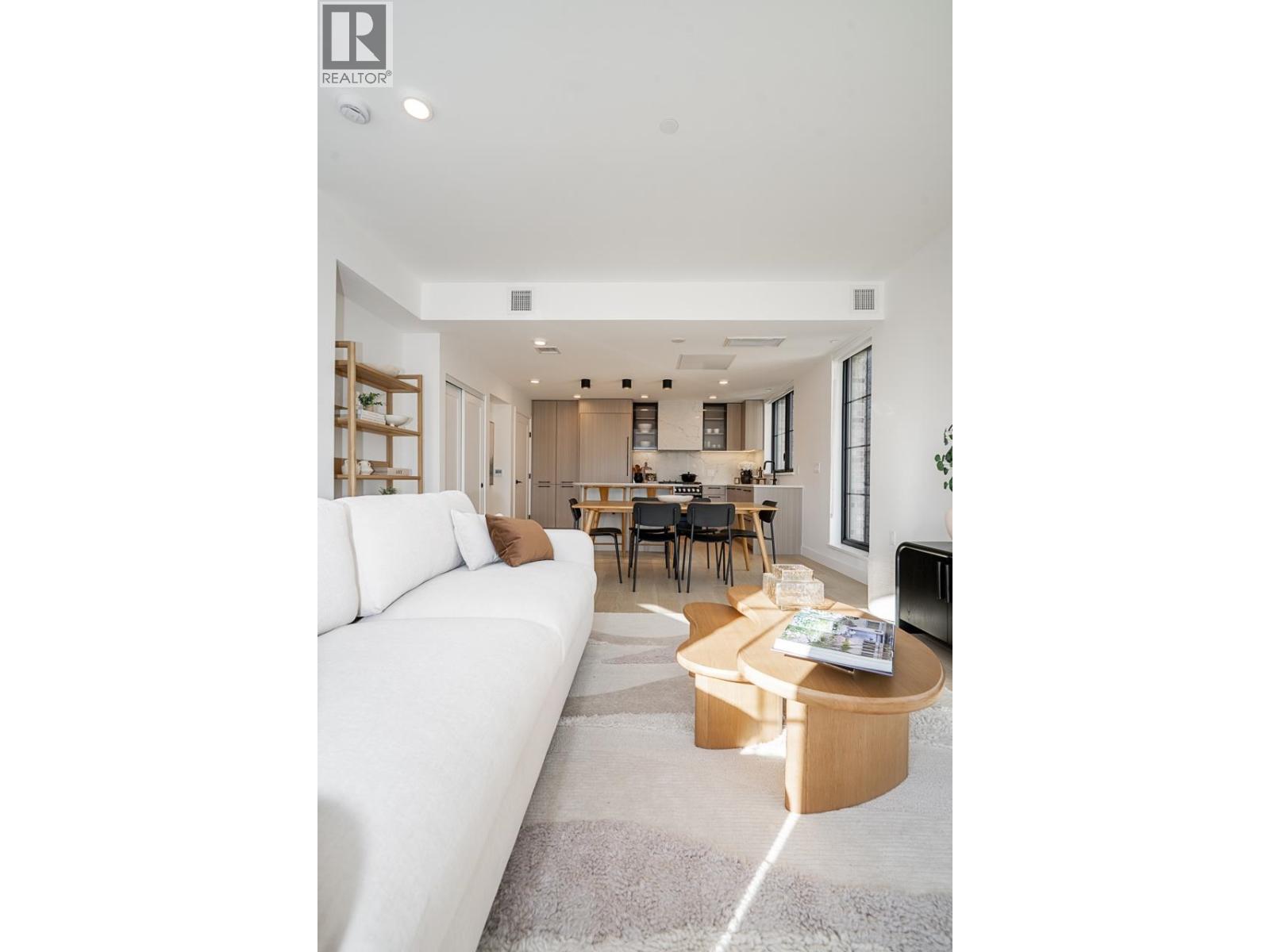 Photo of 101 157 W KING EDWARD AVENUE 9