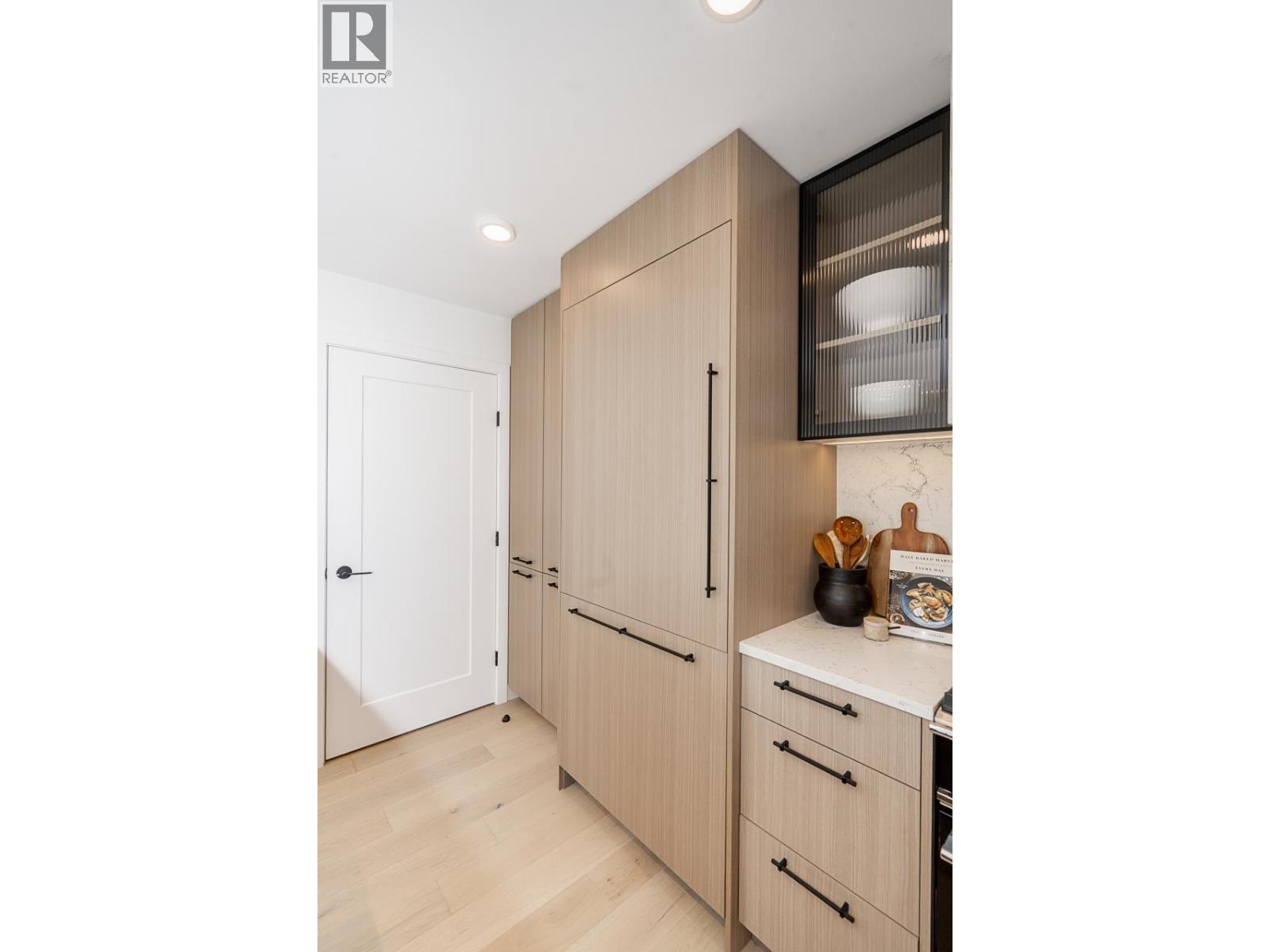 Photo of 101 157 W KING EDWARD AVENUE 22