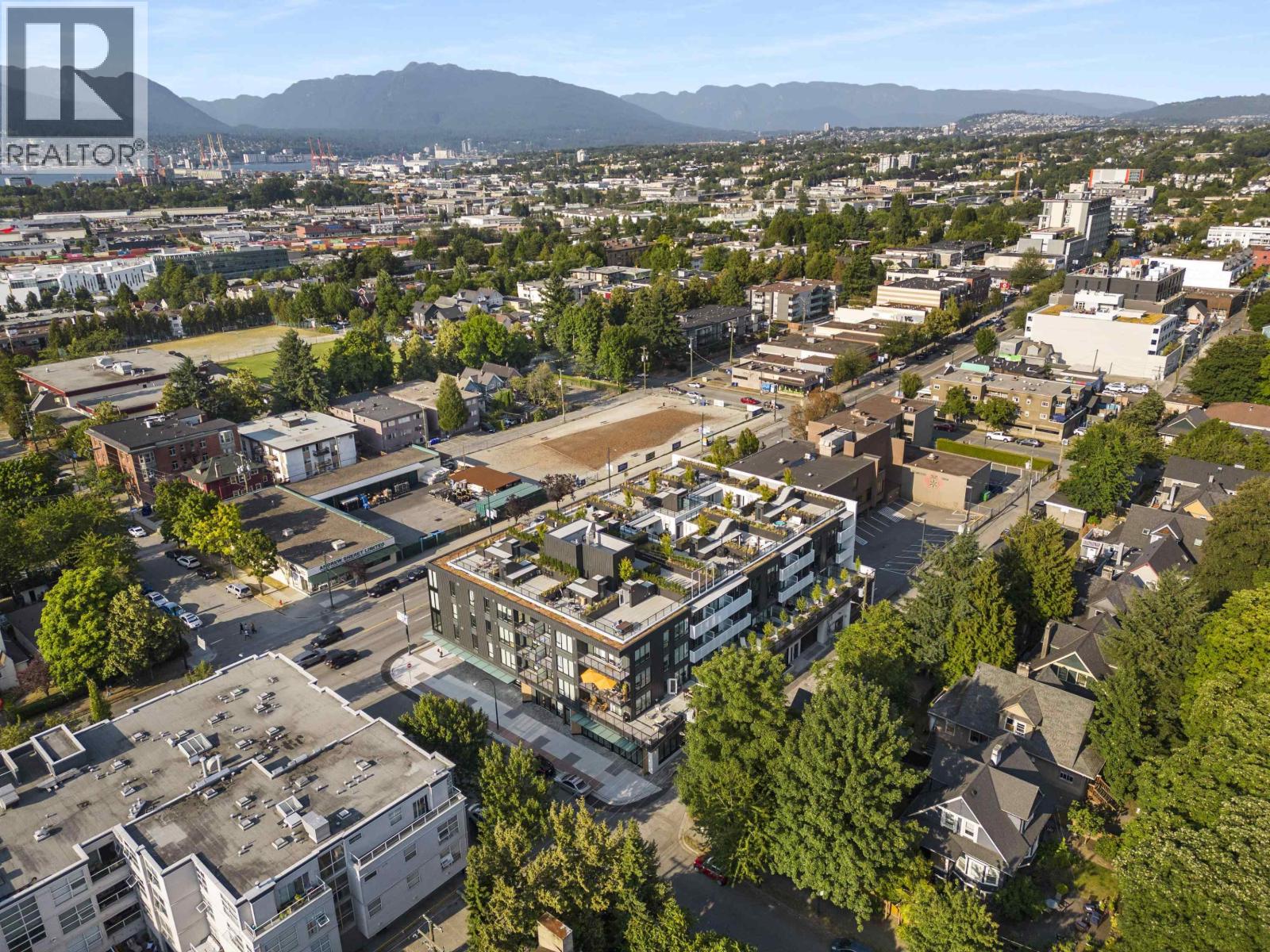 212 2520 GUELPH STREET, Vancouver - Image 1