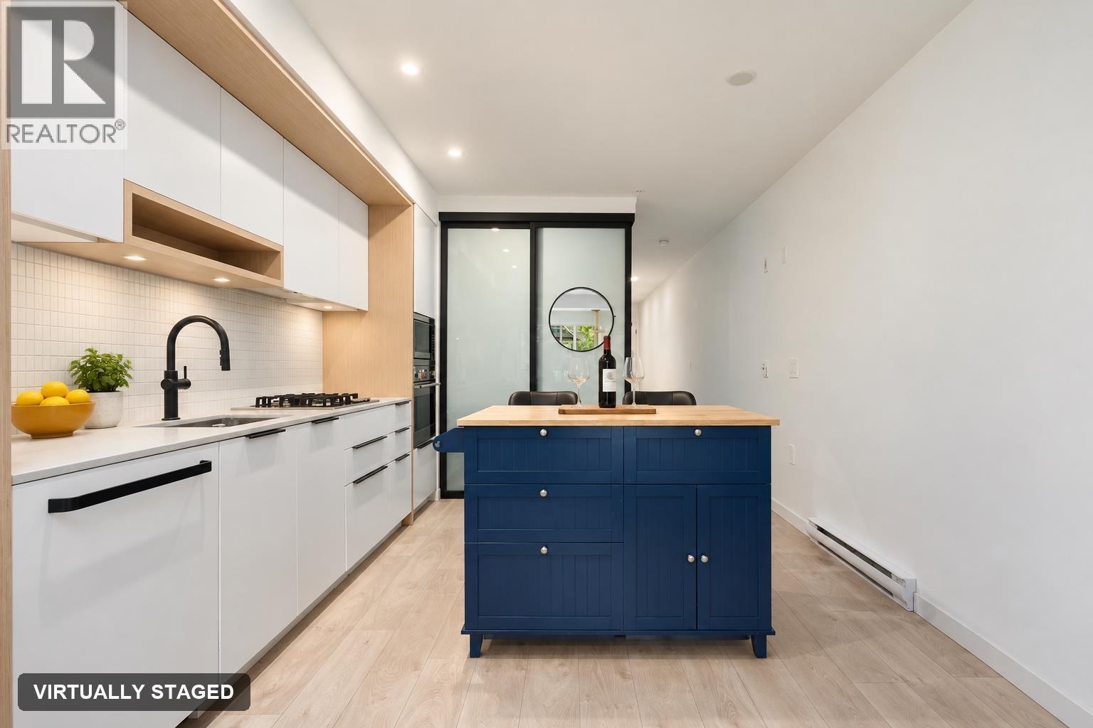 212 2520 GUELPH STREET, Vancouver - Image 1