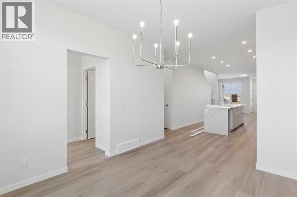 170 Aquila Grove NW photo 15