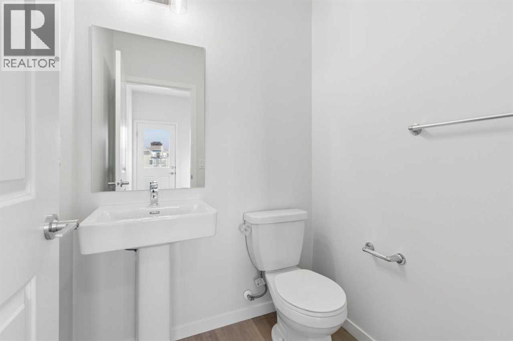 170 Aquila Grove NW photo 16