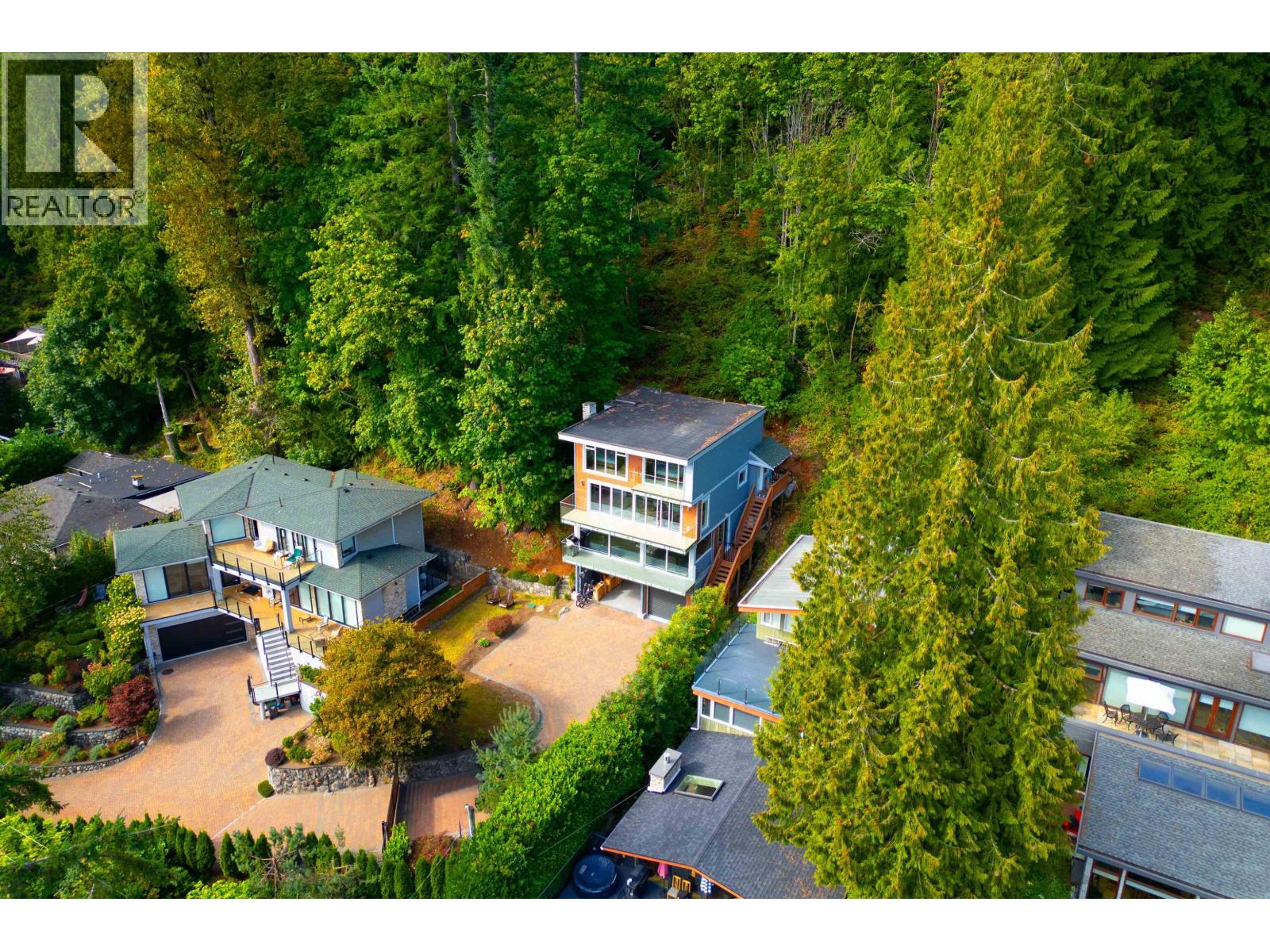 Photo of 2867 PANORAMA DRIVE 39