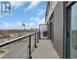 706 - 741 Sheppard Avenue W, Toronto, ON M3H0C9 Photo 30