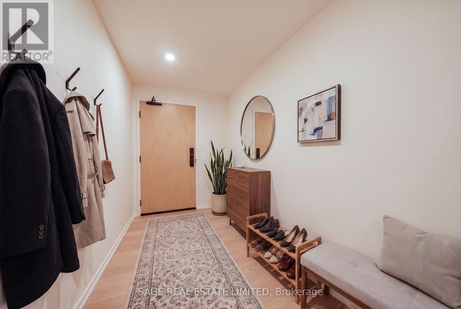 511- 109 Erskine Avenue, Toronto, ON photo 6