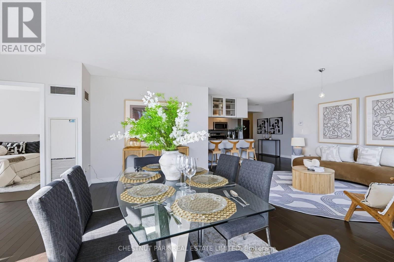 1209- 35 Mariner Terrace, Toronto, ON photo 4