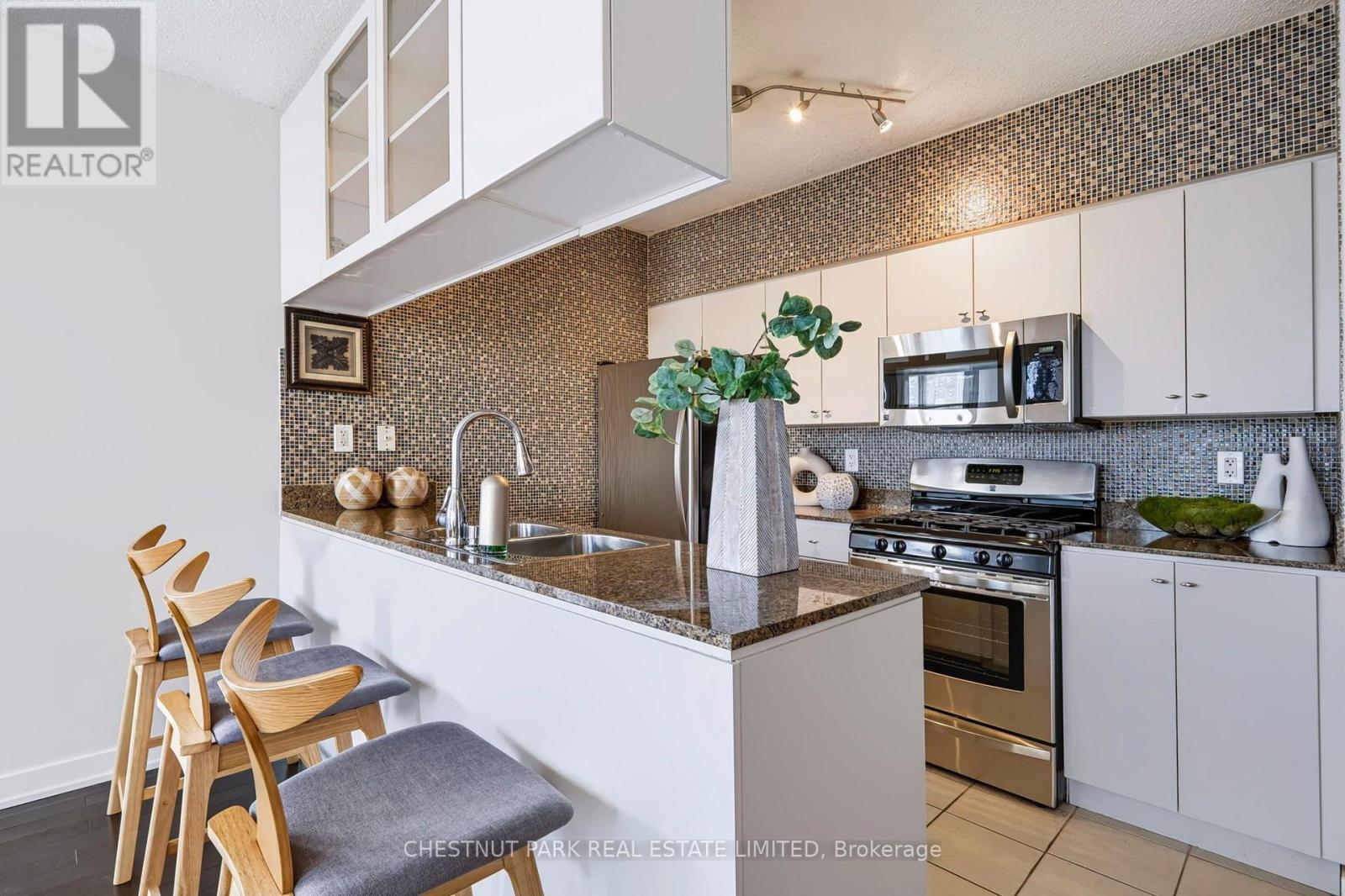 1209- 35 Mariner Terrace, Toronto, ON photo 9