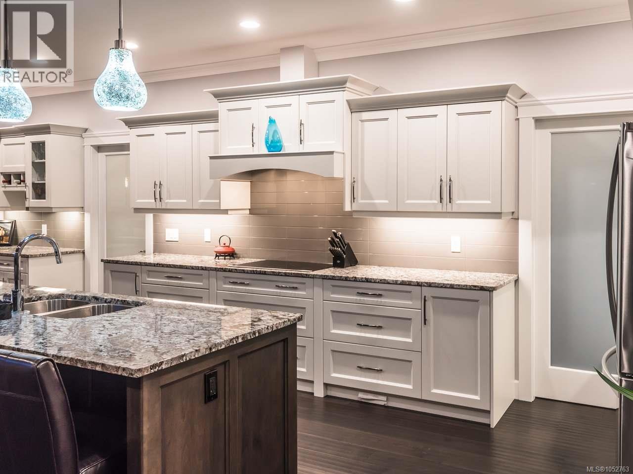 3441 Bromley Pl - 22