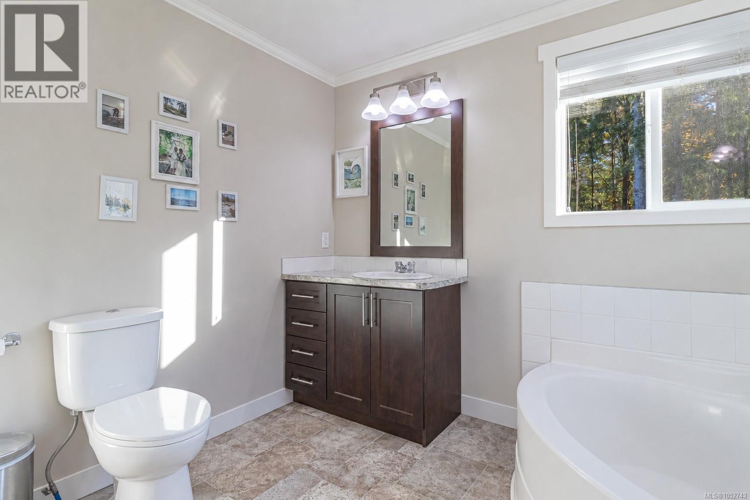 8258 Trans Canada Hwy, Westholme - Image 1