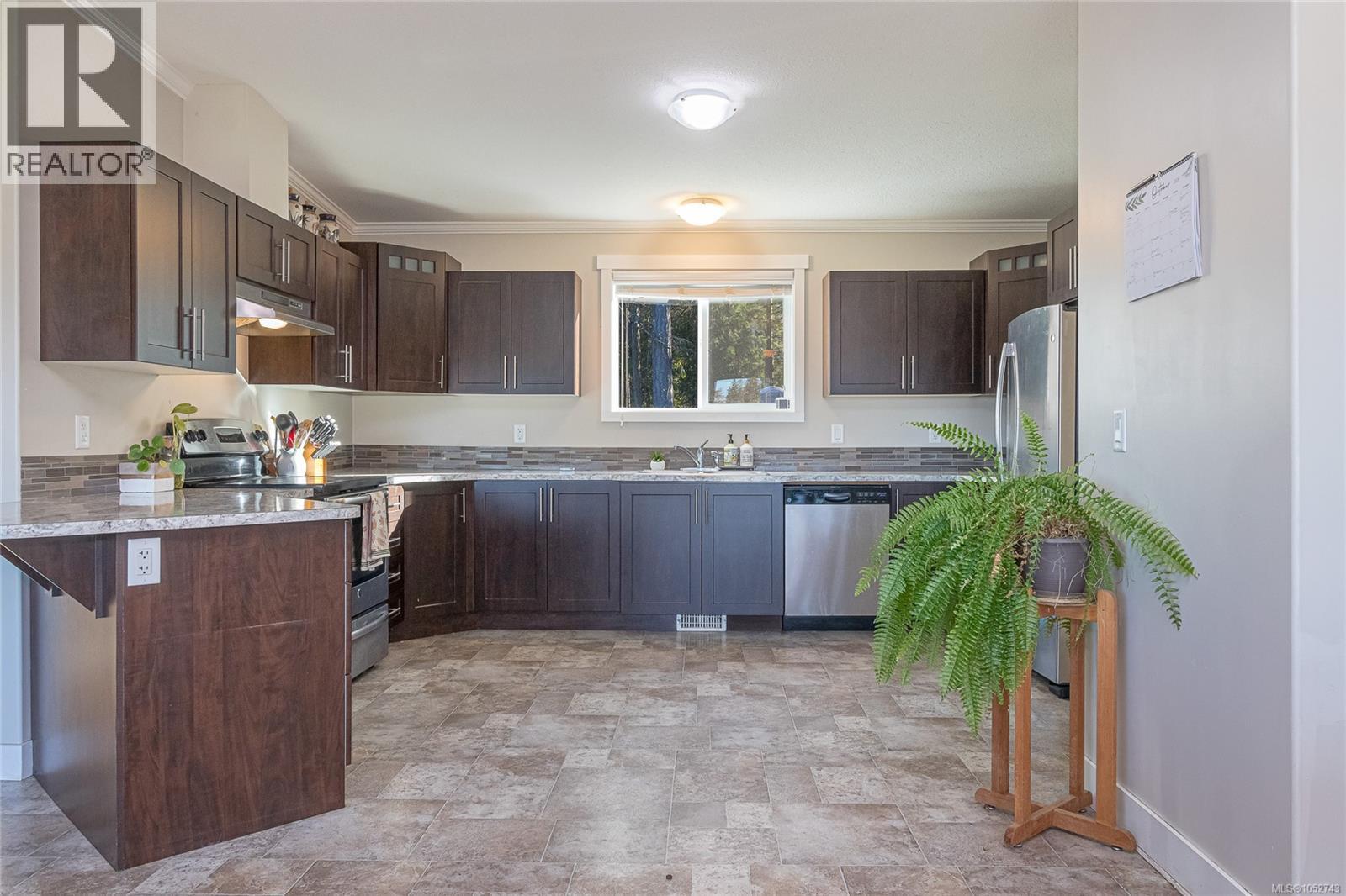 8258 Trans Canada Hwy, Westholme - Image 1