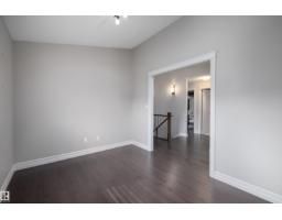 1976 67 St Sw, Edmonton, AB T6X0T4 Photo 17