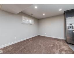 1976 67 St Sw, Edmonton, AB T6X0T4 Photo 35