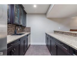 1976 67 St Sw, Edmonton, AB T6X0T4 Photo 39