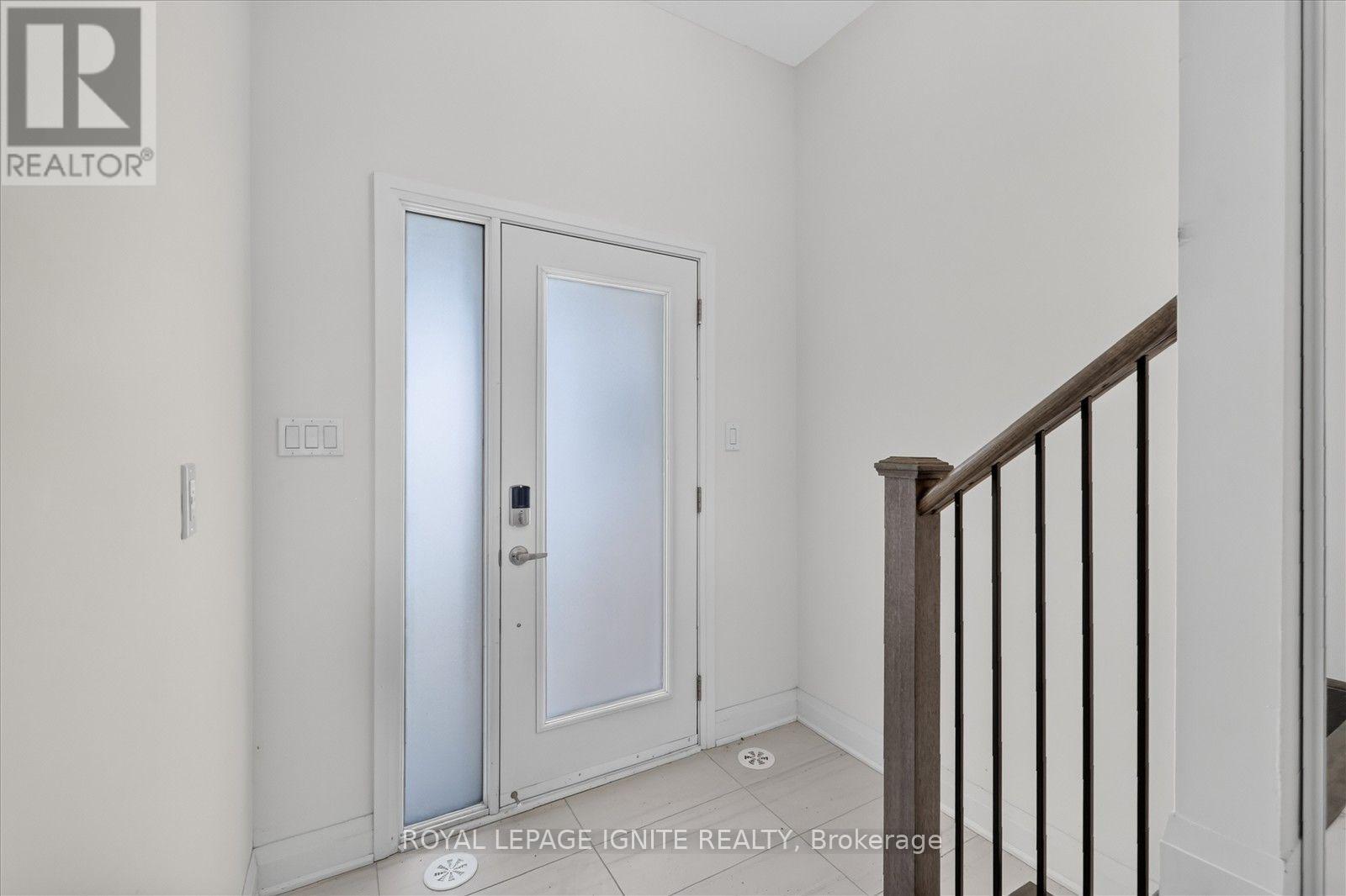559 Port Darlington Road, Clarington, ON photo 5