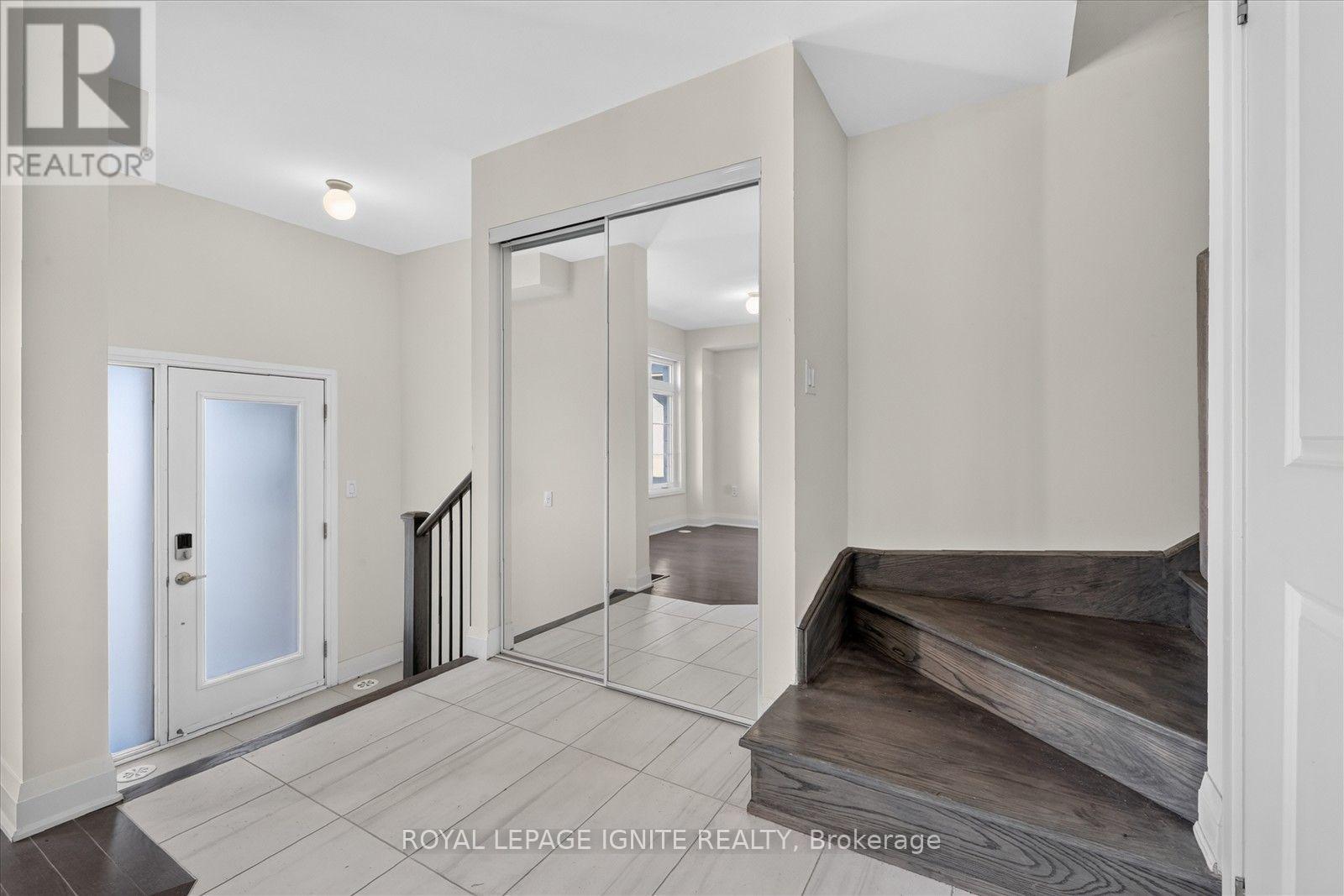 559 Port Darlington Road, Clarington, ON photo 6