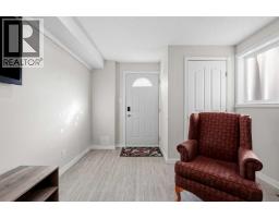 Bedroom - 28 Newlands Avenue, Red Deer, AB T4P1Z9 Photo 15