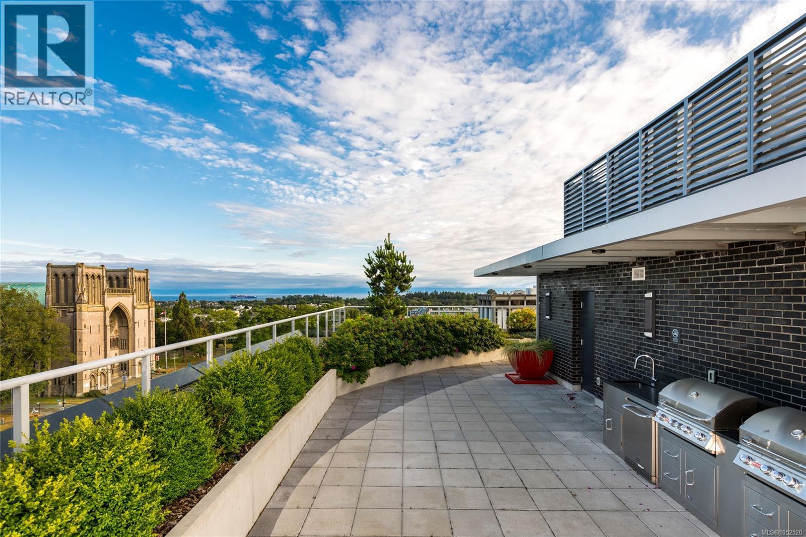 608 838 Broughton Street, Victoria