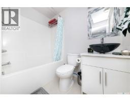 433 Germain Manor, Saskatoon, SK S7V0V1 Photo 37