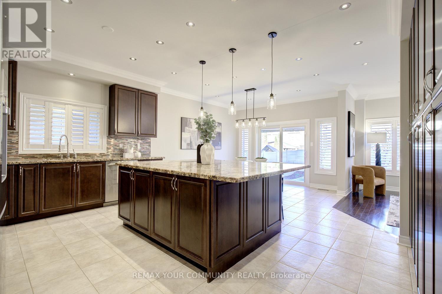 108 Golden Forest Road, Vaughan, ON photo 14