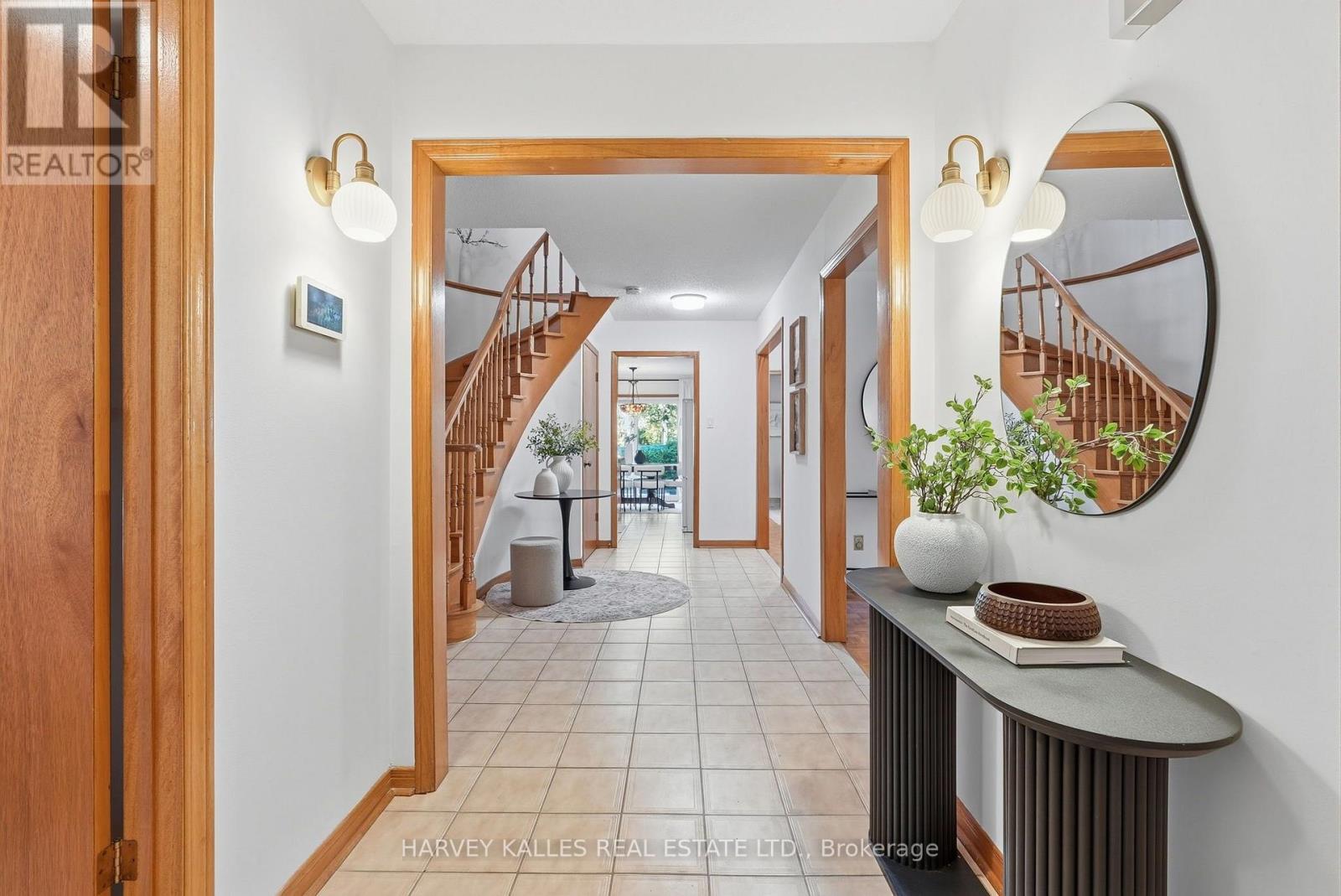 4222 Angeloni Drive, Mississauga, ON photo 4