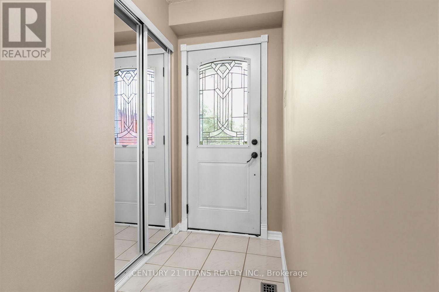 3489 Beau Rivage Crescent, Mississauga, ON photo 4
