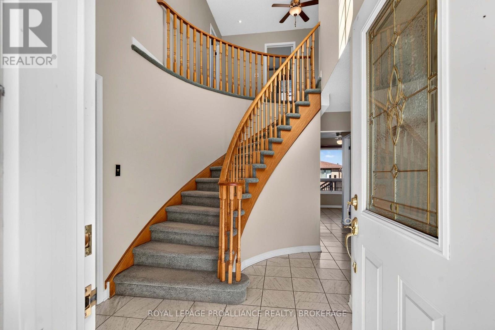 323 SUNRISE CRESCENT, Kingston (East Gardiners Rd), ON, photo 3