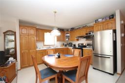 13 Laycock Drive, Carman, MB R0G0J0 Photo 10