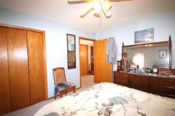 13 Laycock Drive, Carman, MB R0G0J0 Photo 15