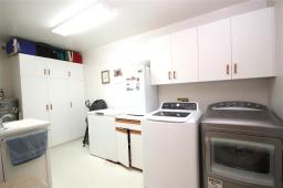 13 Laycock Drive, Carman, MB R0G0J0 Photo 22