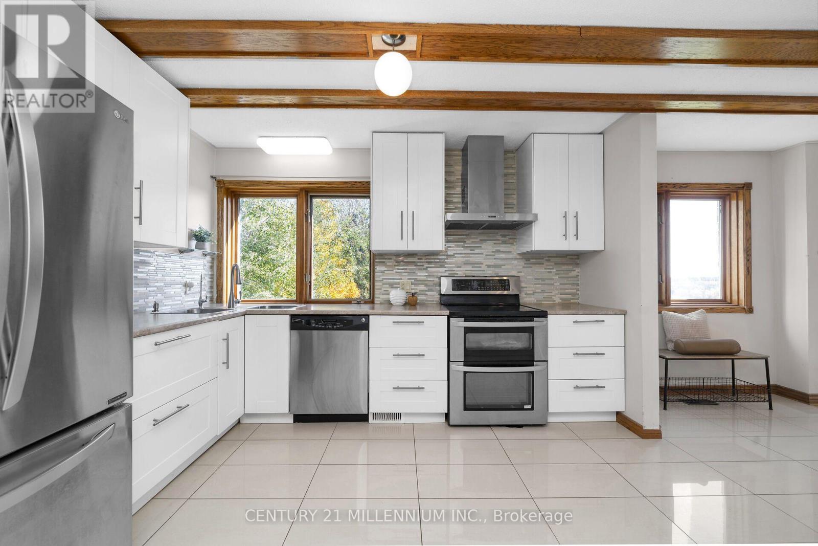 6 Kerry Court, Erin, ON photo 30