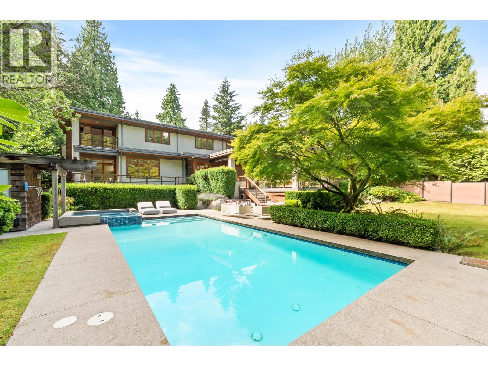 Photo of 510 EASTCOT ROAD 4