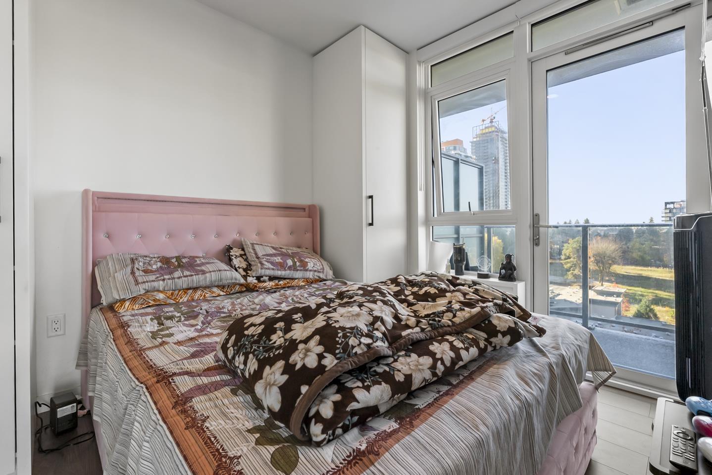 Photo of 1002 10448 UNIVERSITY DRIVE 10