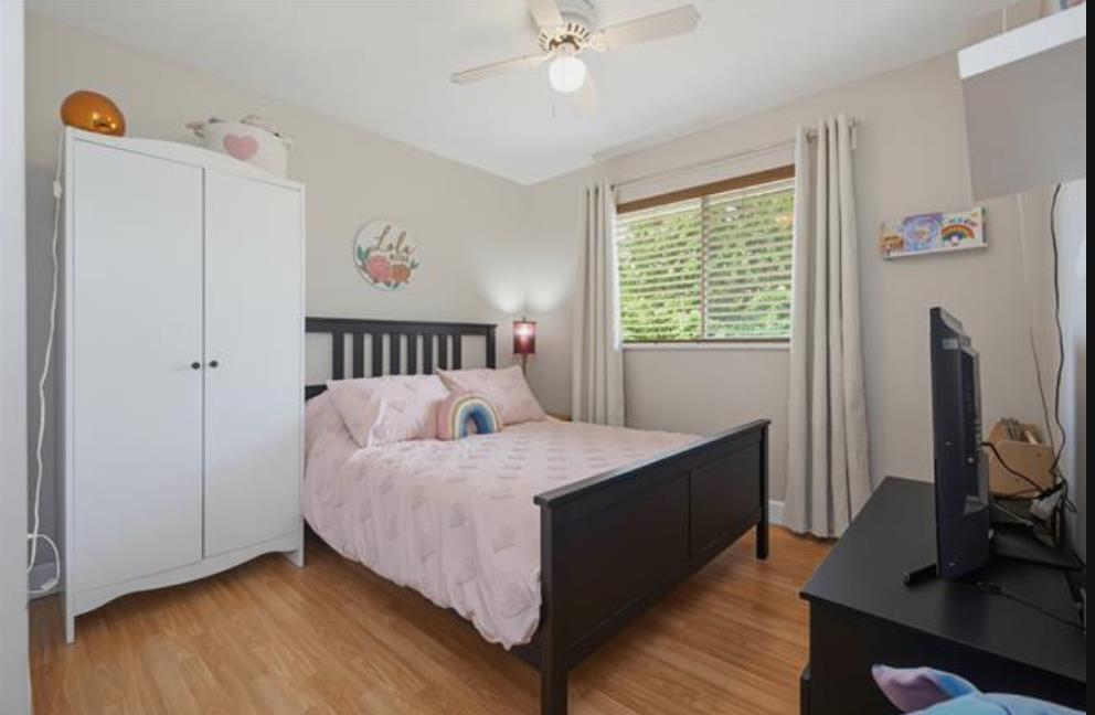 Photo of 6079 173A STREET 15