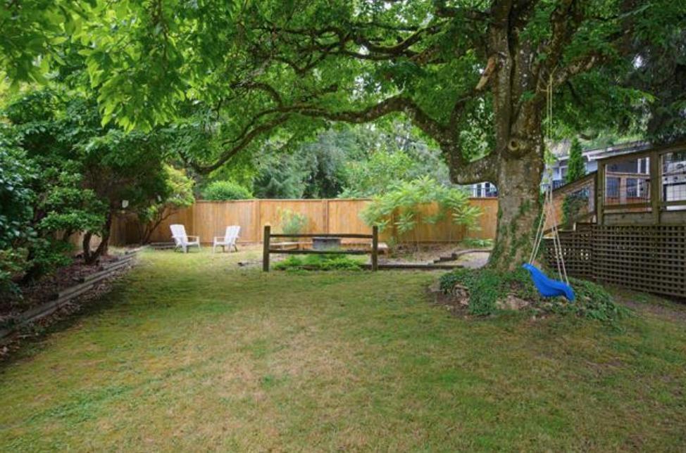 Photo of 6079 173A STREET 34