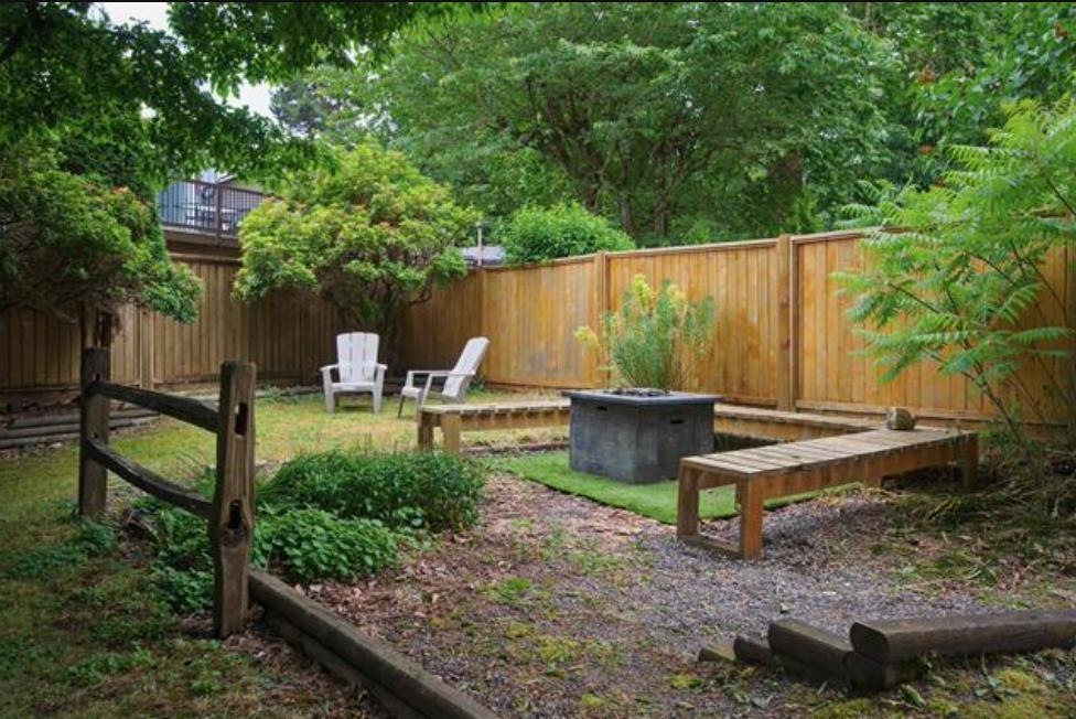 Photo of 6079 173A STREET 36
