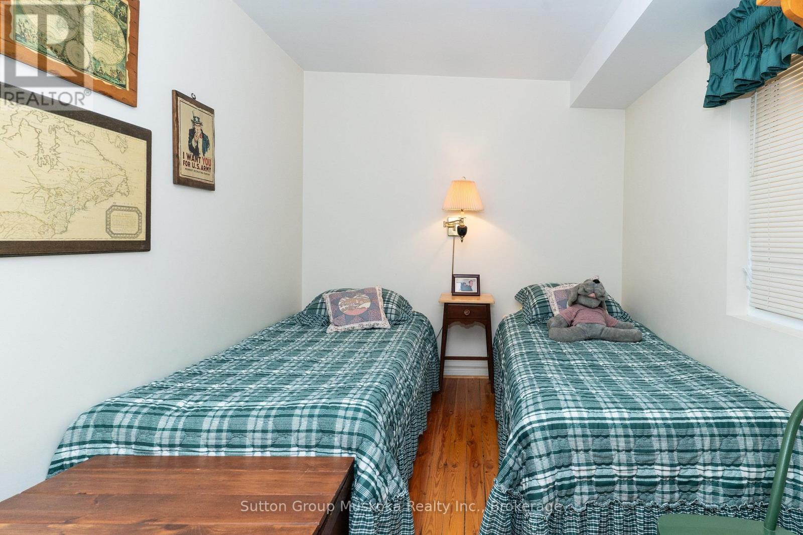 451 MUSKOKA RD #10 ROAD - 23