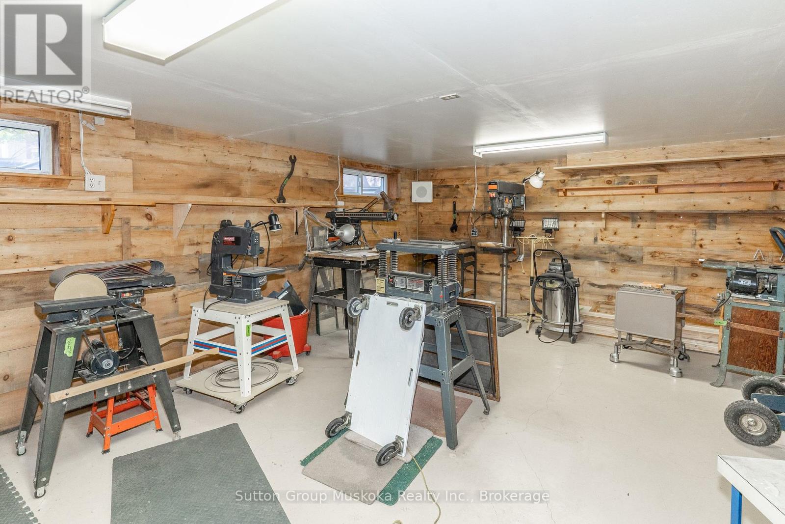 451 MUSKOKA RD #10 ROAD - 42