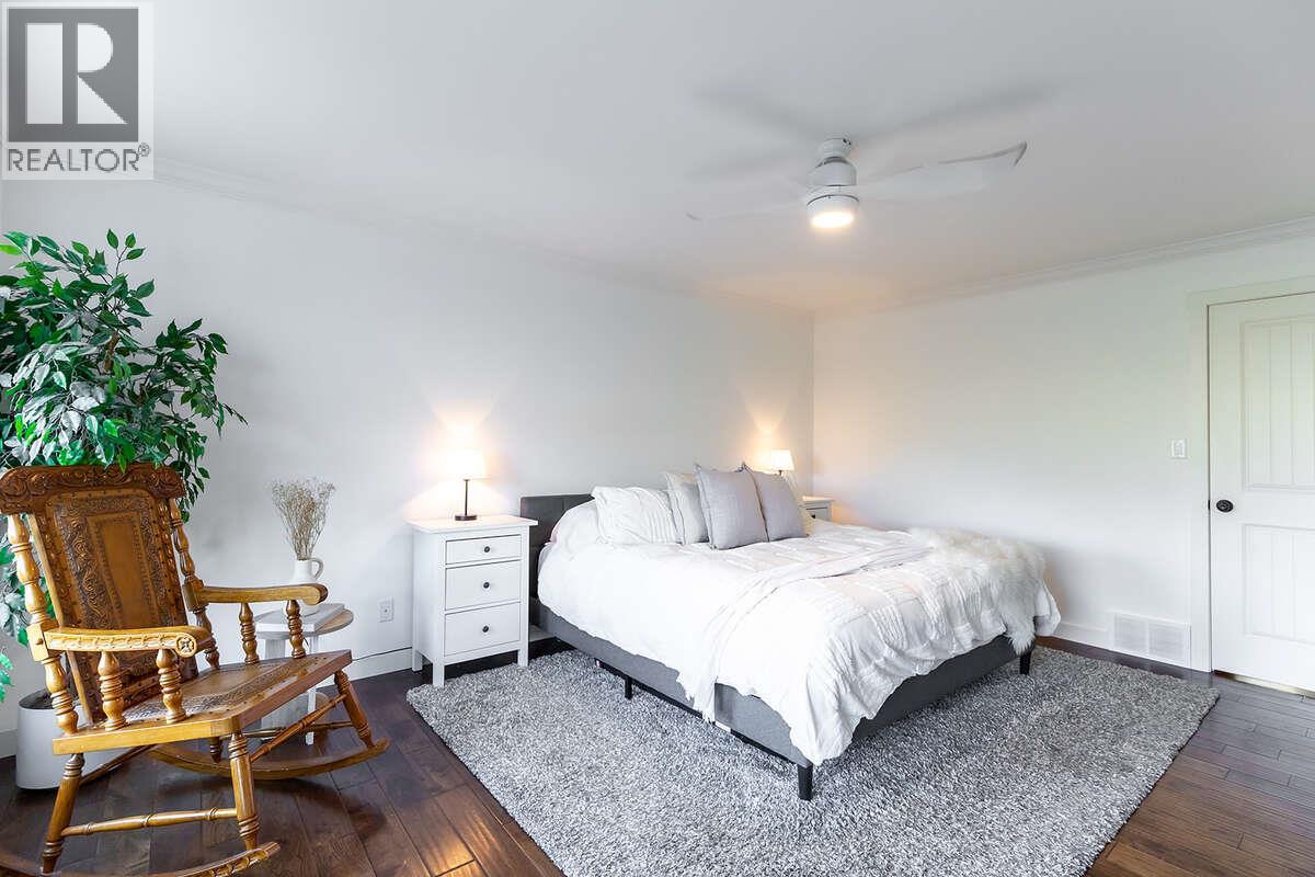830 DEVON Street - 46