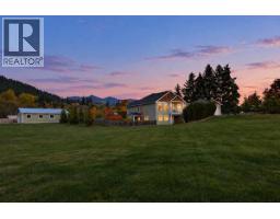 830 Devon Street, Creston, BC V0B1G6 Photo 35