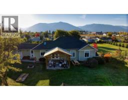 Bedroom - 830 Devon Street, Creston, BC V0B1G6 Photo 6
