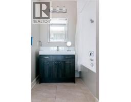 150 Main Street W Unit# 1005, Hamilton, ON L8P1H8 Photo 32