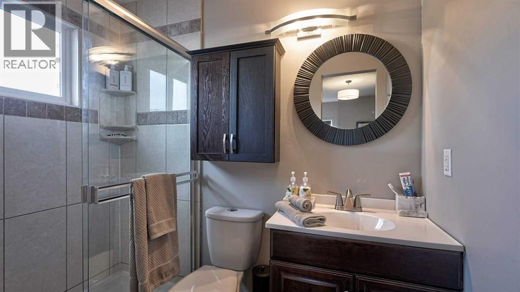 331 Woodbine Boulevard SW, Calgary — photo 18