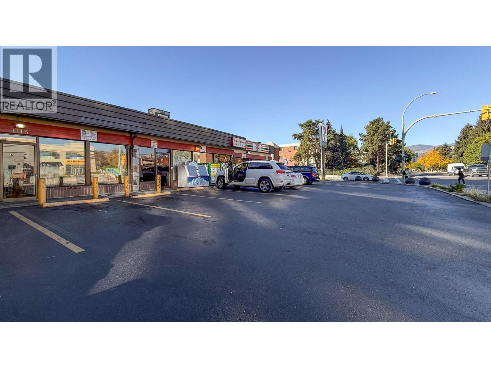  1117 Bernard Avenue, Kelowna