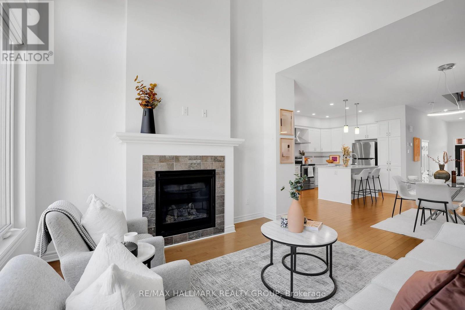 715 CAPRICORN CIRCLE, Ottawa — photo 8
