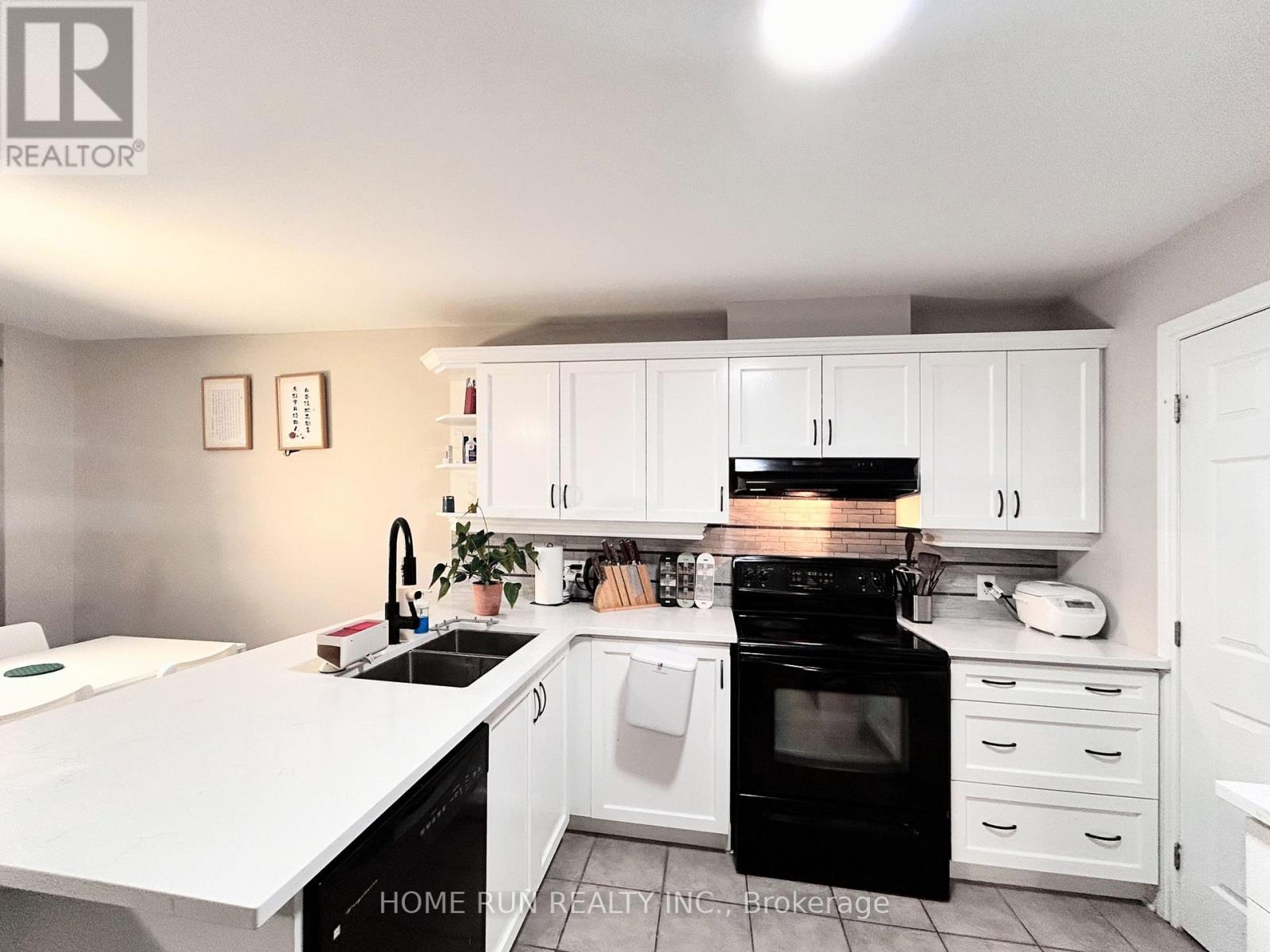 1752 MAPLE GROVE ROAD, Ottawa — photo 9